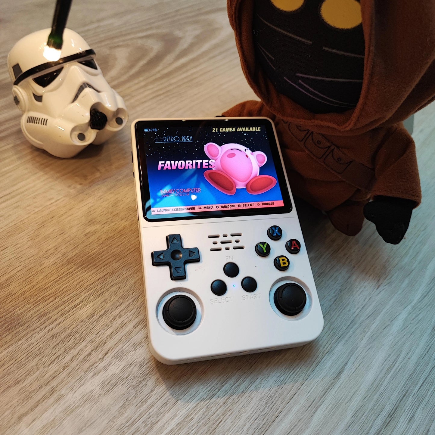 Играчка конзола R36S