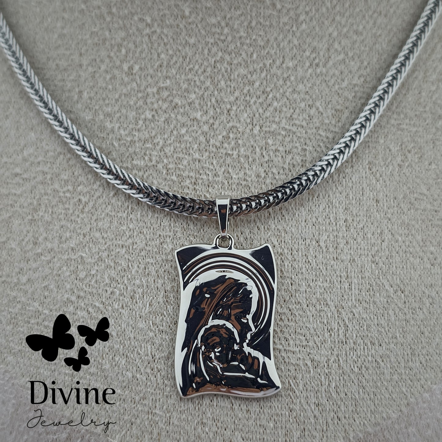 Divine Ланче “Holy Shine”
