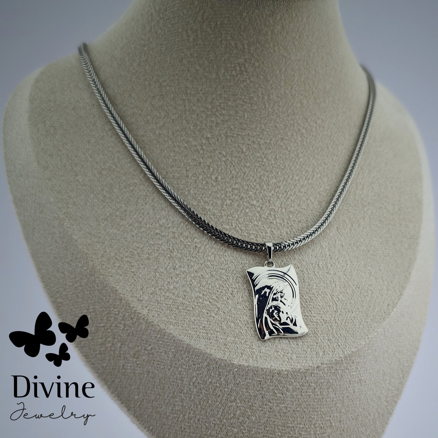 Divine Ланче “Holy Shine”