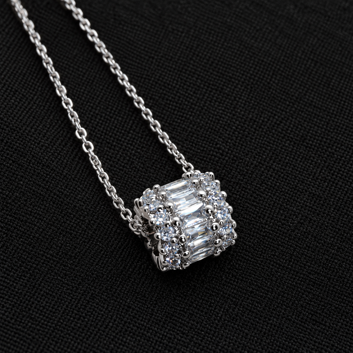 Divine ланче „Crystal Halo“