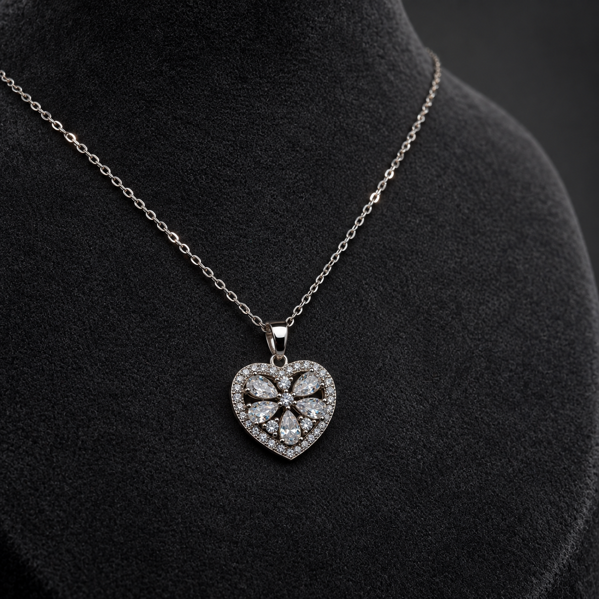 Divine Ланче „Crystal Bloom Heart“
