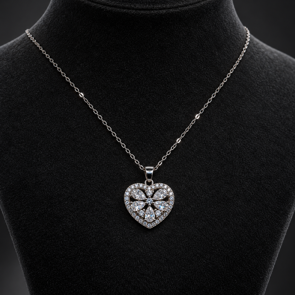 Divine Ланче „Crystal Bloom Heart“