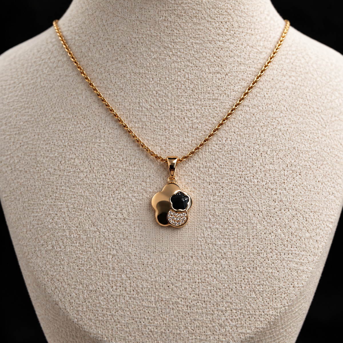 Divine ланче „Golden Camellia“