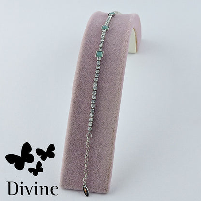 divine narakvica emerald story