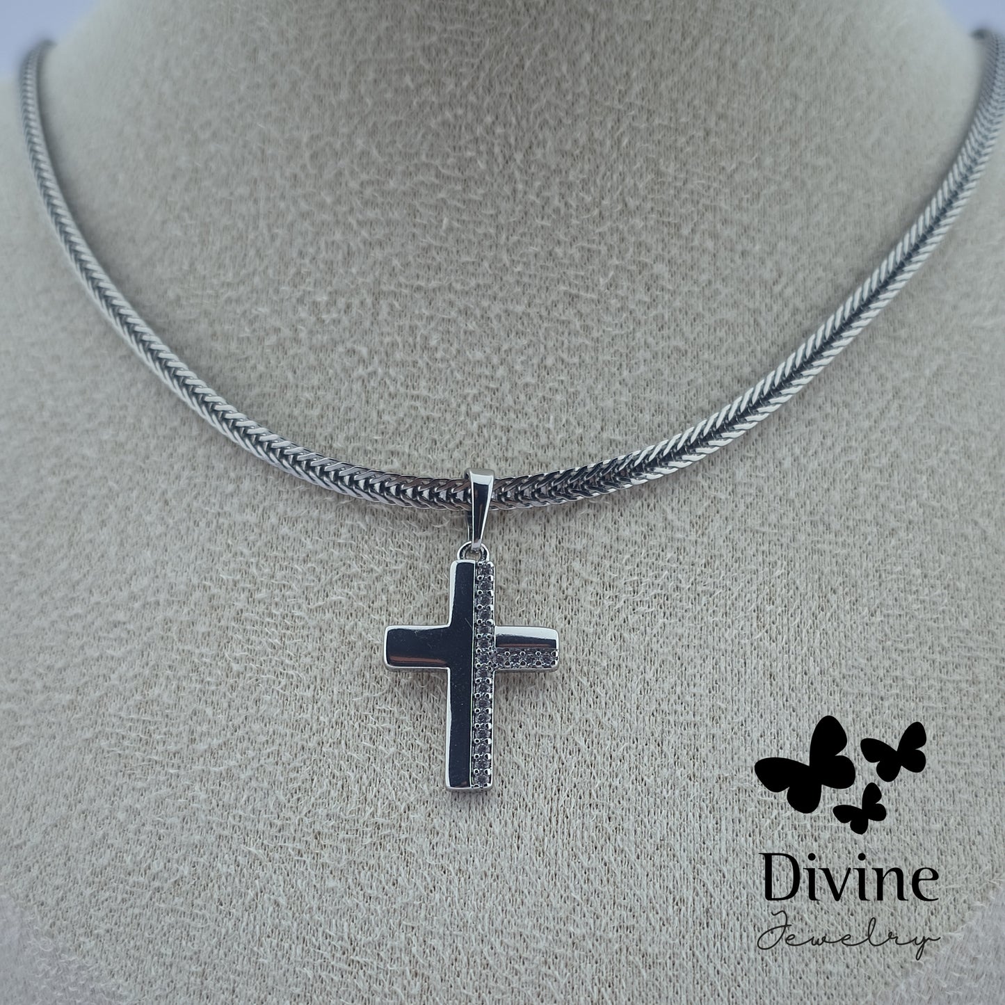 Divine Ланче “The Classic Elegance”