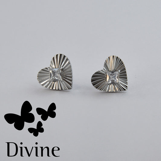 divine obetki glowing hearbeat