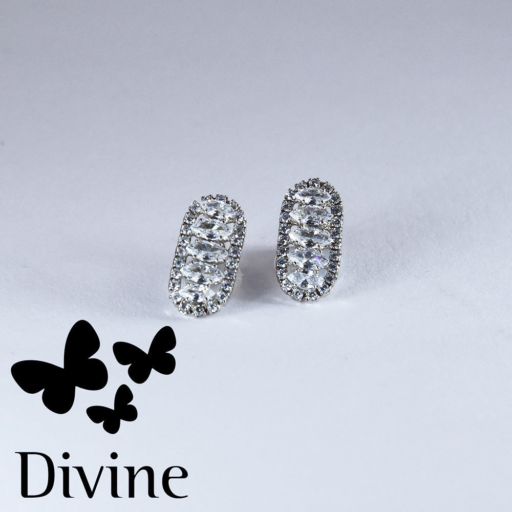 divine obetki glowing statement