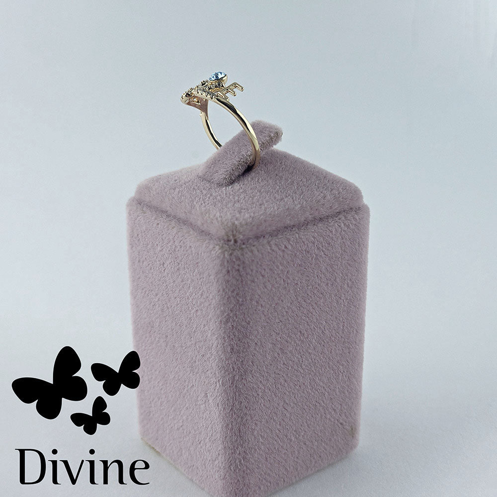 divine prsten love
