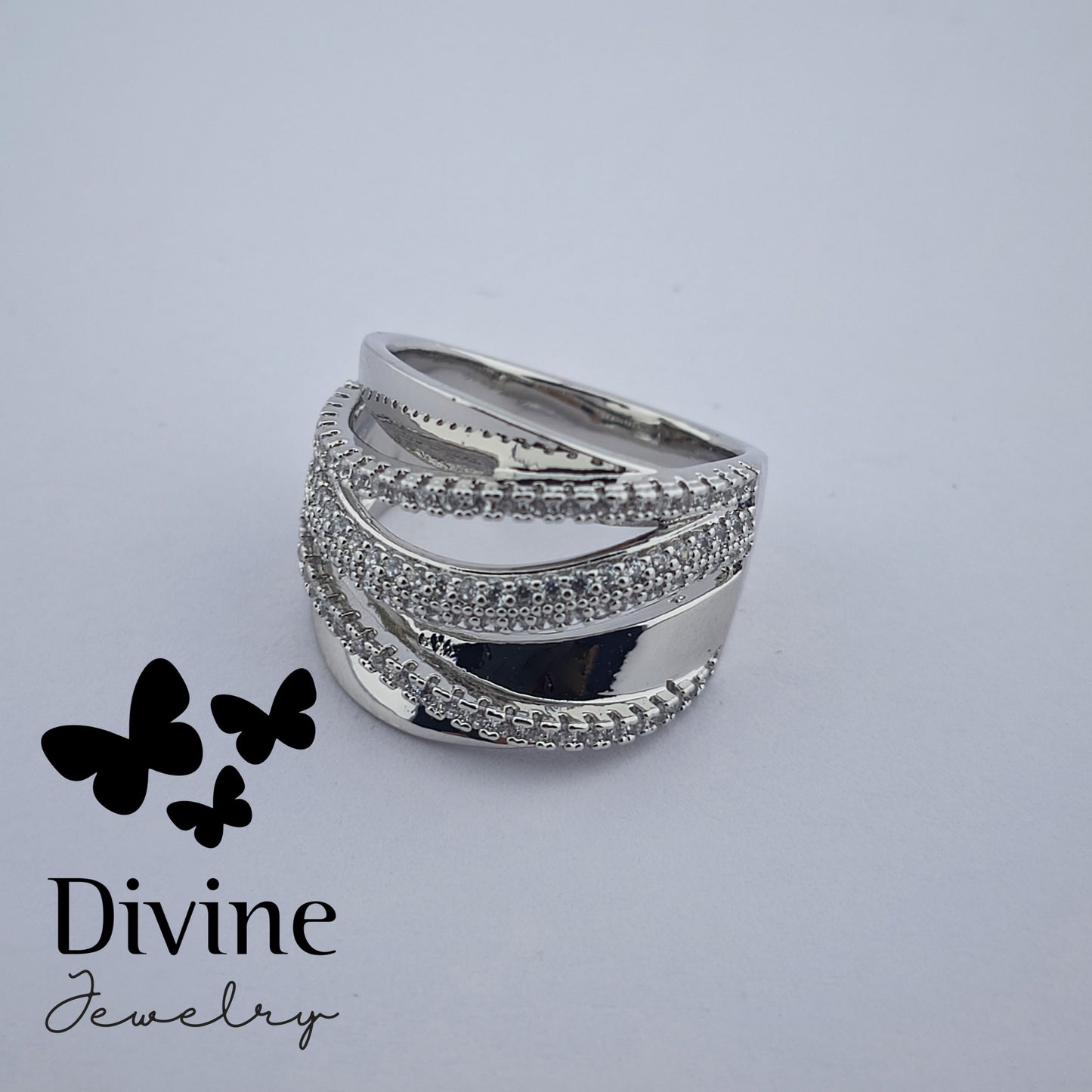 Divine Прстен “Silver Elegance”