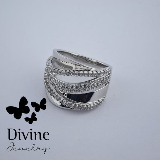 Divine Прстен “Silver Elegance”
