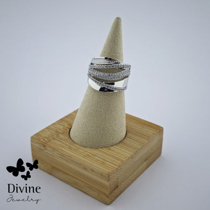 Divine Прстен “Silver Elegance”