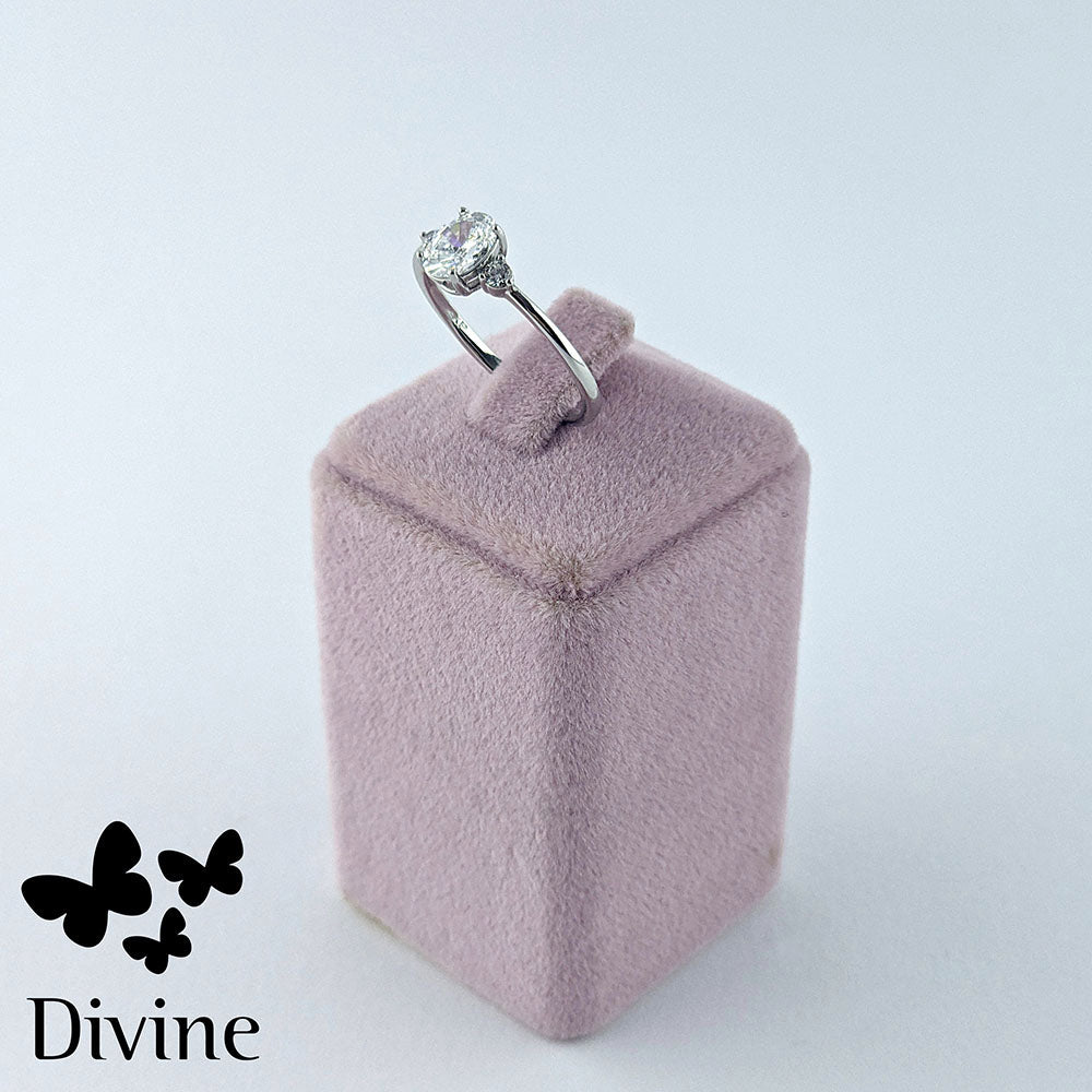 divine prsten timeless beauty